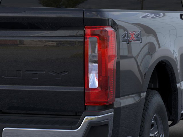 Vehicle image 21 of 22