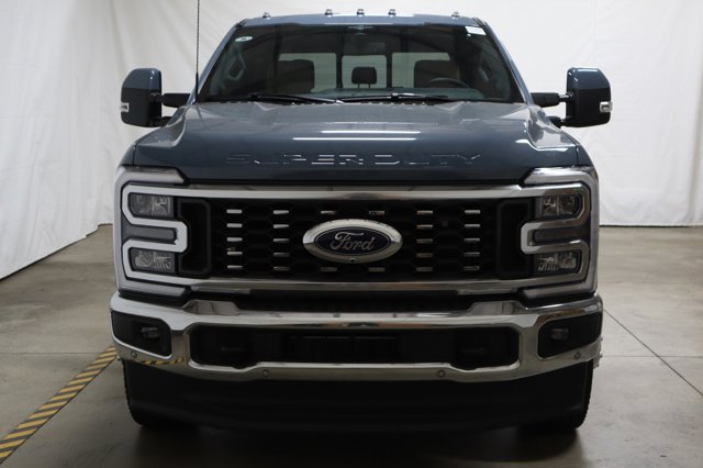 Vehicle image 5 of 39