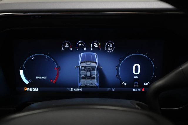 Vehicle image 21 of 39