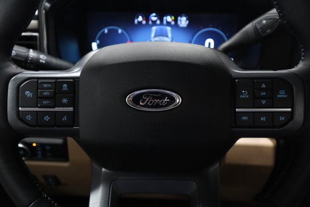 Vehicle image 20 of 39