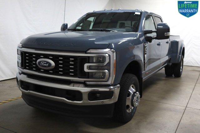Vehicle image 1 of 39