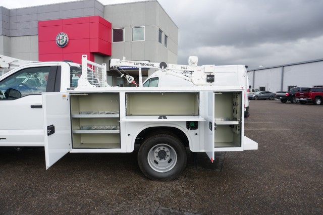 Vehicle image 9 of 36