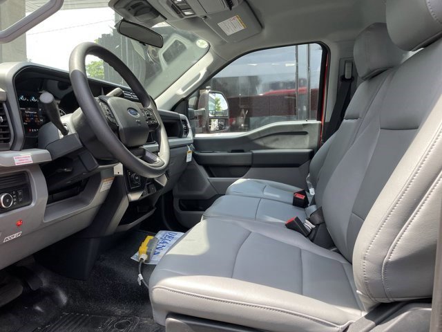 2023 Ford F-350 XL Image 19 of 20