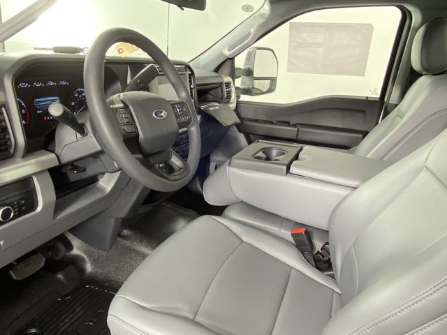 Vehicle image 11 of 20