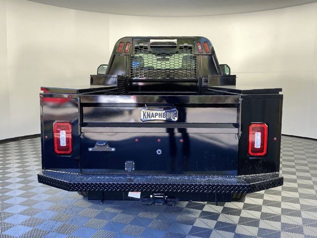 Vehicle image 4 of 20
