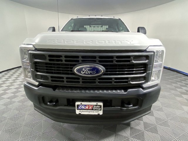 Vehicle image 9 of 20