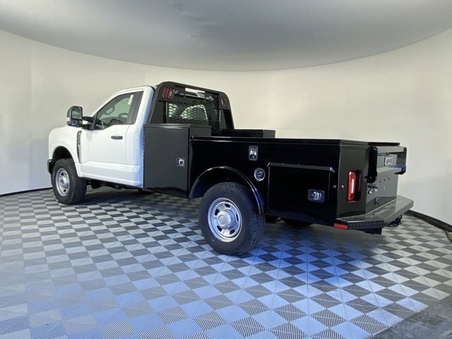 Vehicle image 3 of 20
