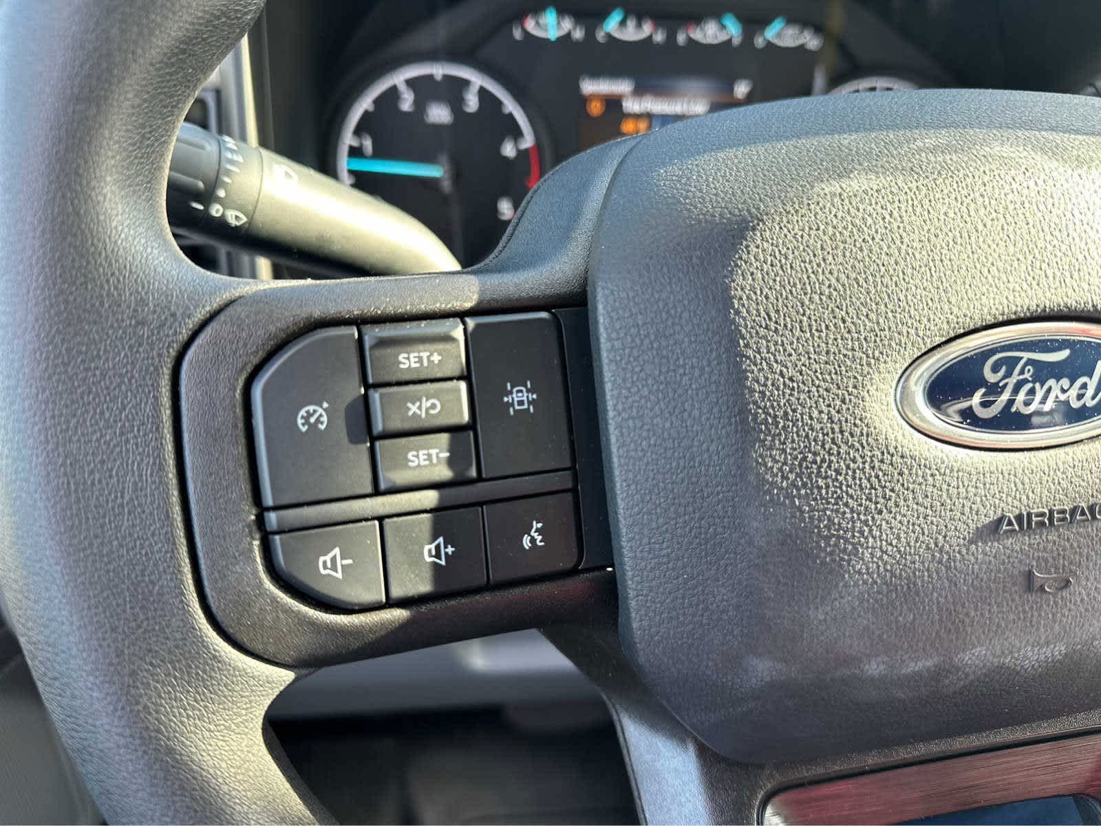 2023 Ford F-350 XL Image 21 of 21