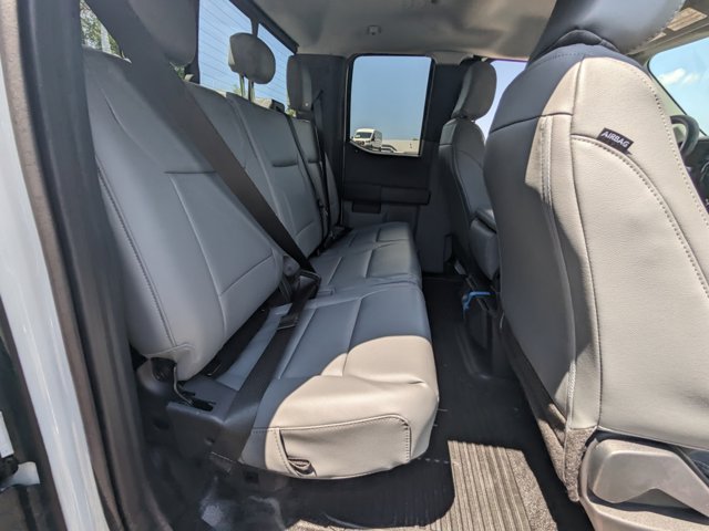 Vehicle image 10 of 24