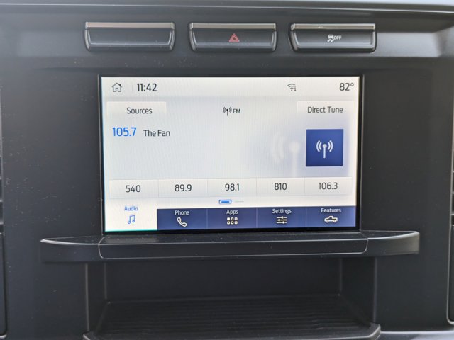Vehicle image 22 of 24