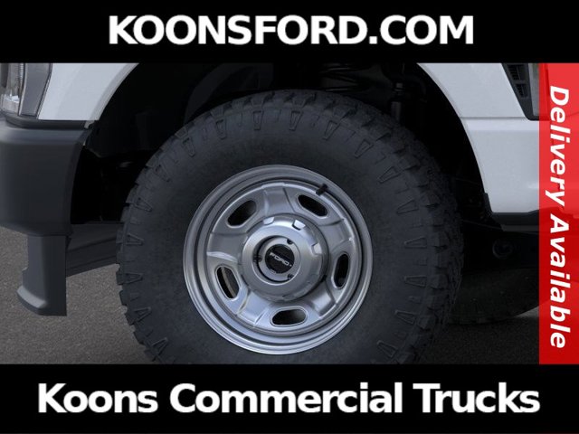 Vehicle image 19 of 22