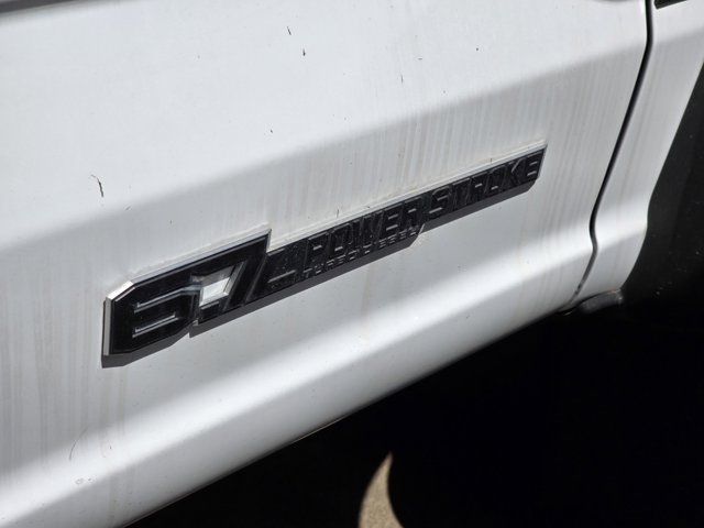 Vehicle image 12 of 19