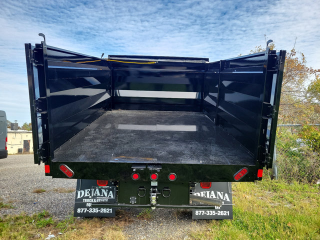 Vehicle image 4 of 19