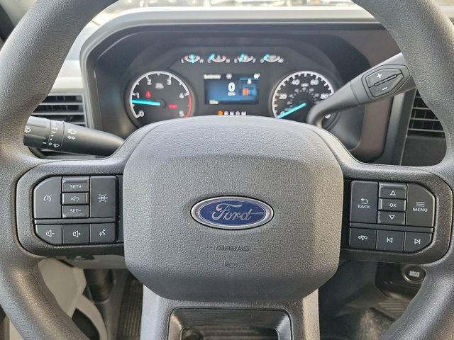 Vehicle image 11 of 19