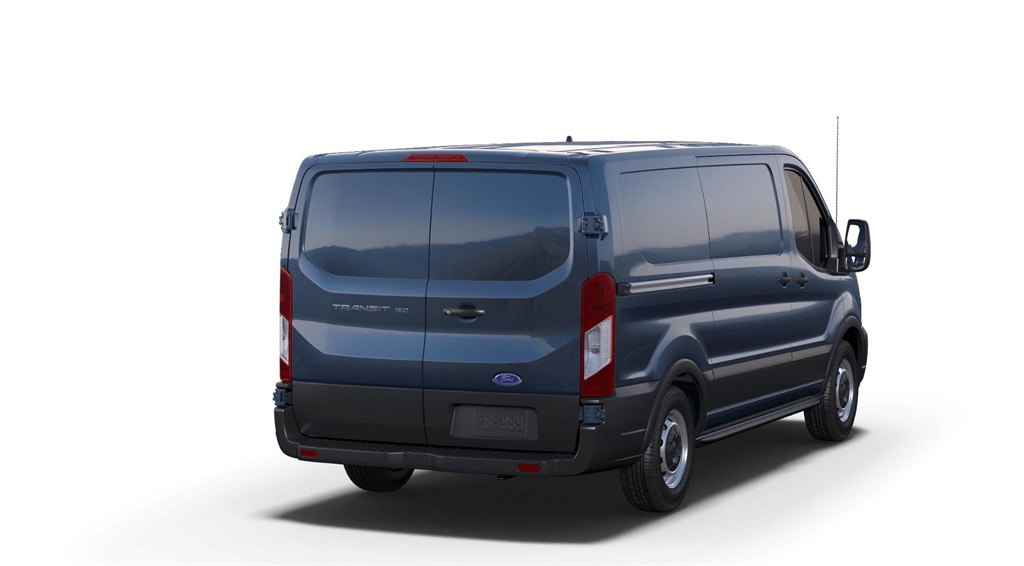 Vehicle image 4 of 28