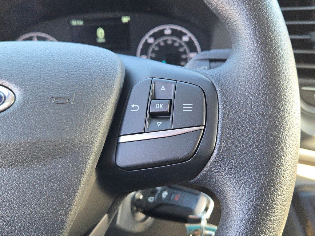 Vehicle image 22 of 28
