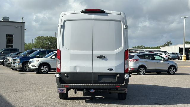 Vehicle image 7 of 23