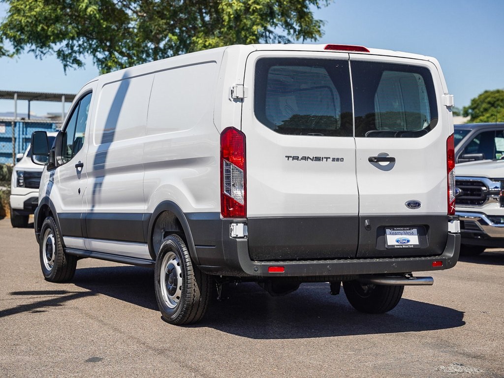 Vehicle image 6 of 27