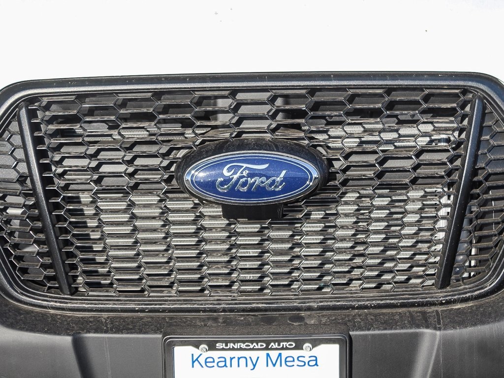 Vehicle image 5 of 25