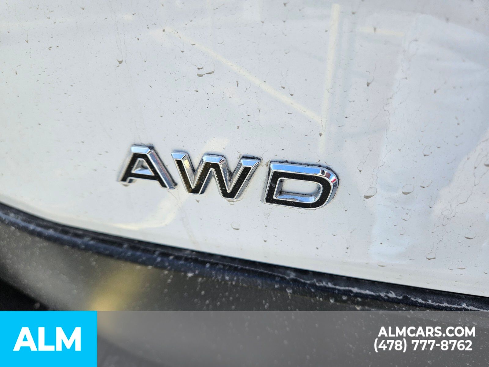 Vehicle image 20 of 24