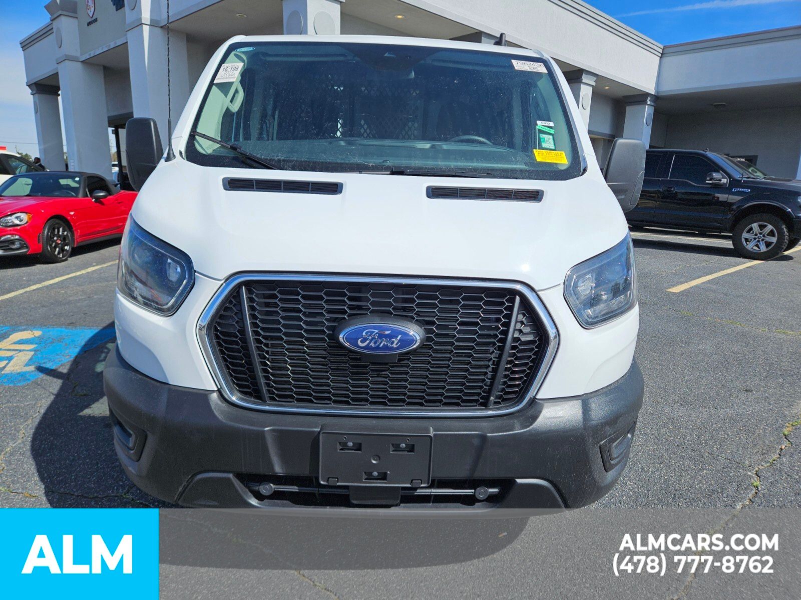 Vehicle image 4 of 24