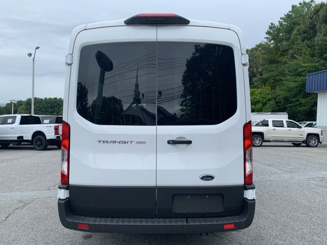 Vehicle image 8 of 38
