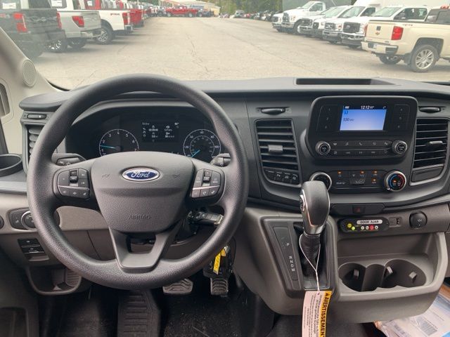 Vehicle image 19 of 38