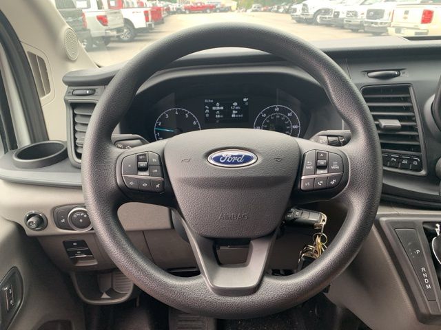 Vehicle image 20 of 38