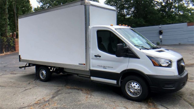 Vehicle image 6 of 22