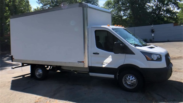 Vehicle image 5 of 23