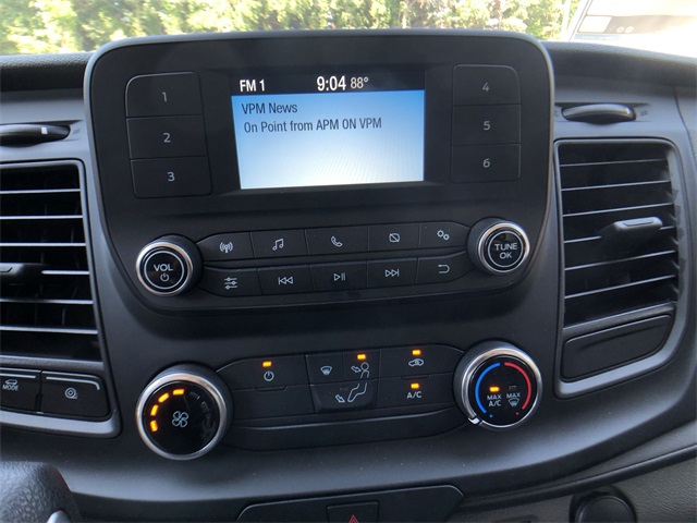 Vehicle image 16 of 23