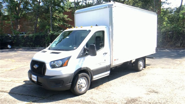 Vehicle image 2 of 23