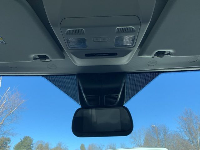 Vehicle image 24 of 35
