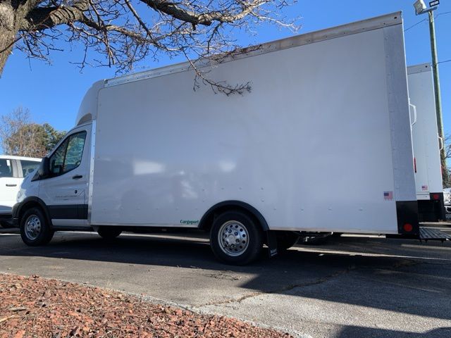 Vehicle image 4 of 35