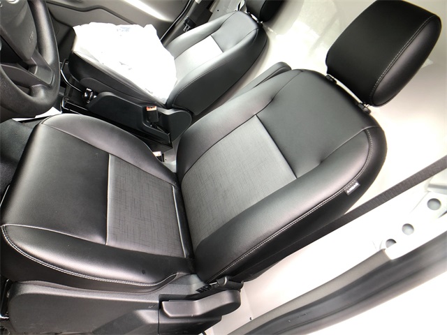 Vehicle image 12 of 23