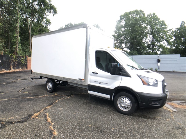 Vehicle image 7 of 23