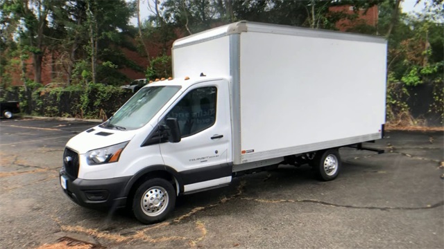 Vehicle image 2 of 23