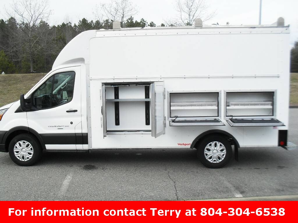 Vehicle image 6 of 6