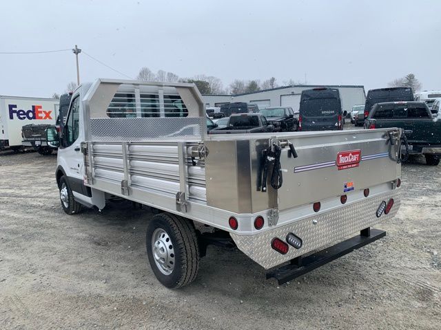 Vehicle image 7 of 35