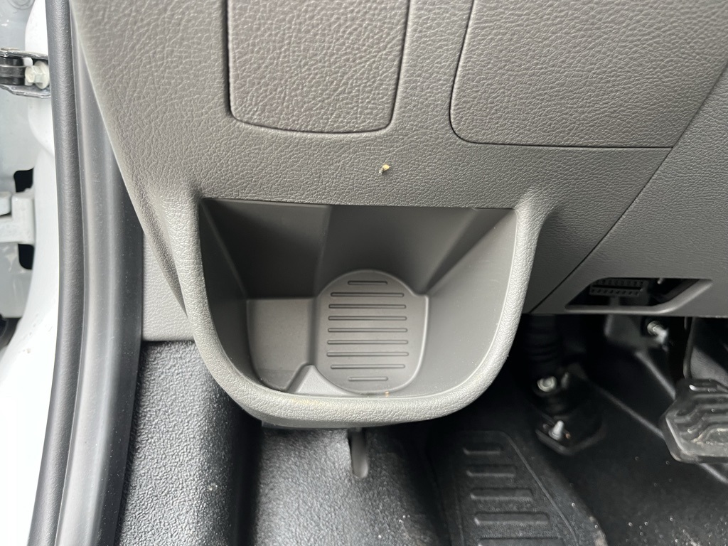Vehicle image 22 of 35