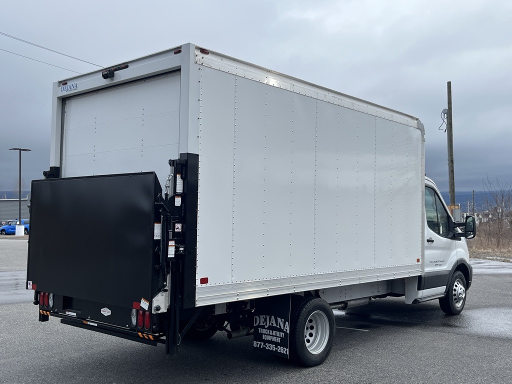 Vehicle image 3 of 35