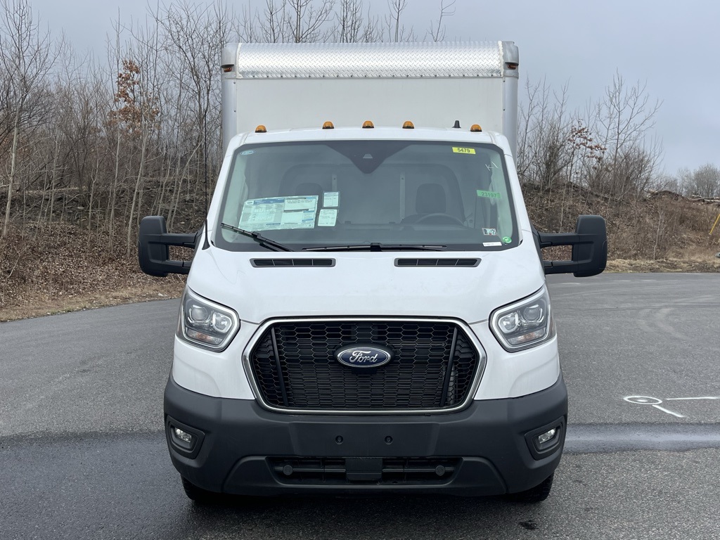 Vehicle image 4 of 35