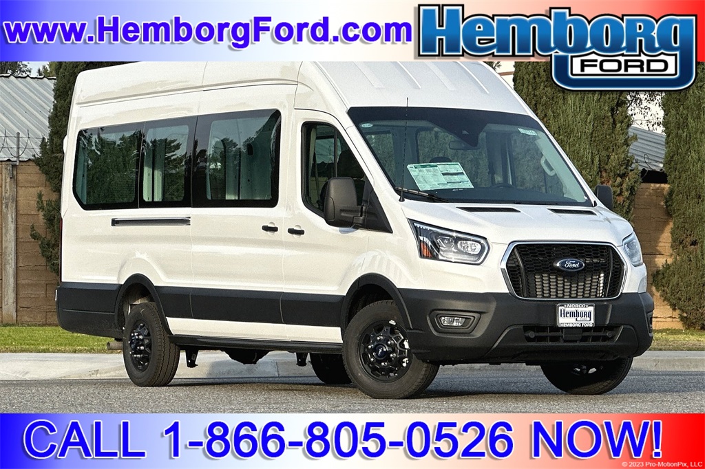 Vehicle image 3 of 21