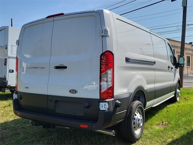 Vehicle image 2 of 15