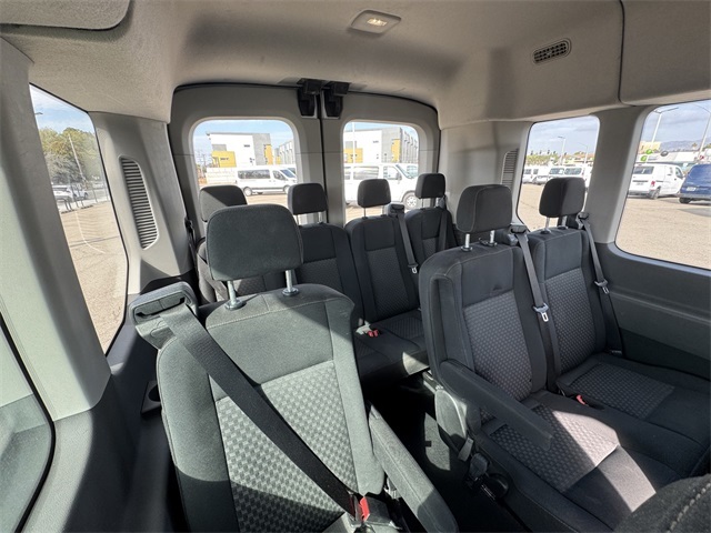 Vehicle image 11 of 49