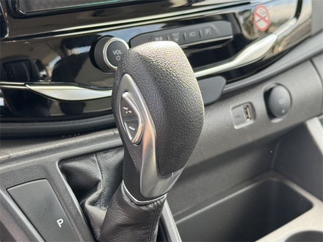 Vehicle image 39 of 49