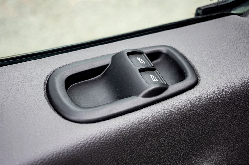 2023 Ford Transit XLT Image 26 of 32