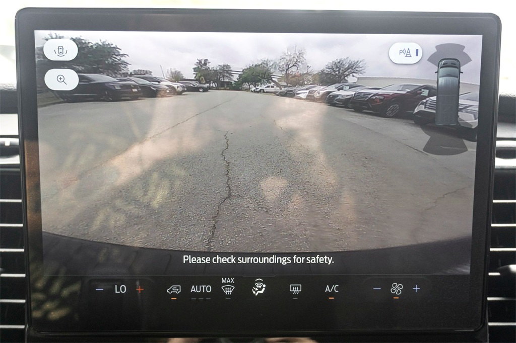 2023 Ford Transit XLT Image 21 of 32