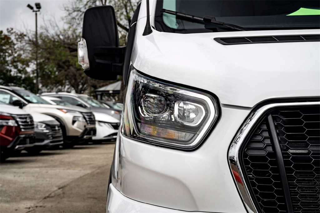 2023 Ford Transit XLT Image 29 of 32