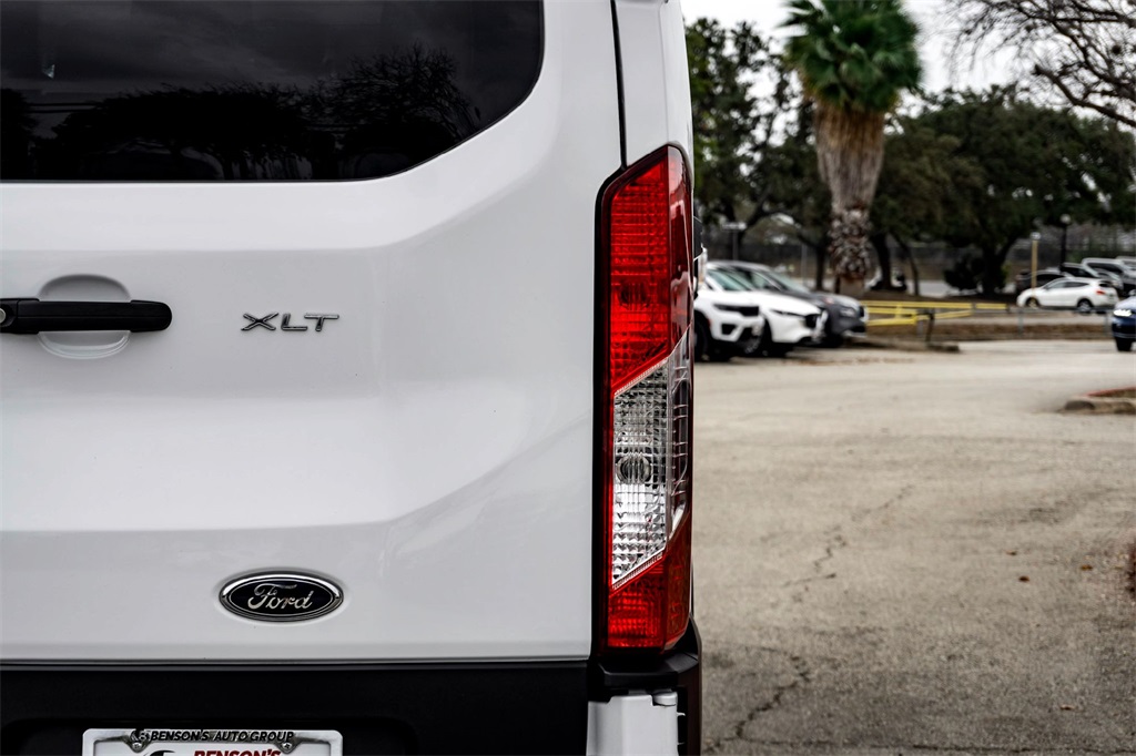 2023 Ford Transit XLT Image 27 of 32